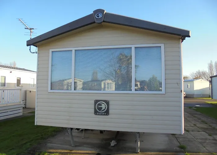 6 Berth With En-Suite On Southview