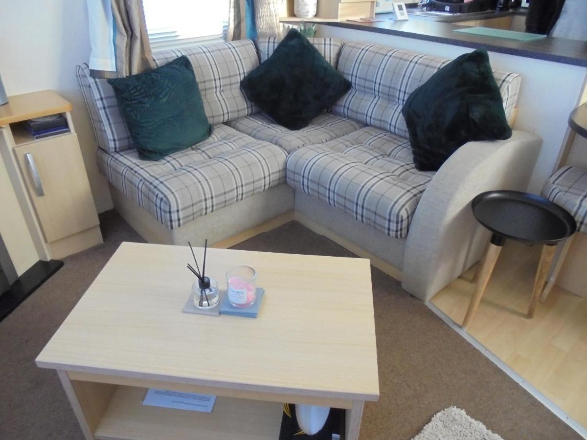 Apartment 6 Berth With En-suite On Southview